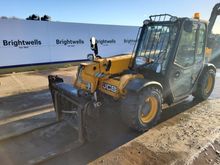 Image of JCB 525-60 Hi Viz Compact Telehandler