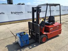 Image of Linde E16S Electric Forklift