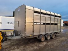 Image of Ifor Williams DP120S3 Tri Axle Livestock Trailer
