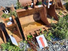 Image of 3ft Excavator Bucket 165mm Ears 345mm Centres 45mm Pins