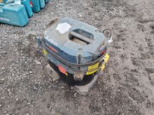 Image of Makita 3601JC3170 110V Industrial Vacuum