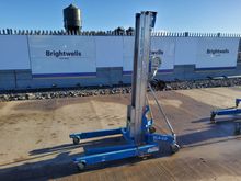 Image of Genie SLA-10 Superlift Advantage Material Lift