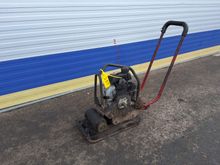 Image of Belle Pclx 320 Plate Compactor 320Mm Petrol 62Kg