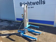 Image of Genie Sla-10 Material Lift