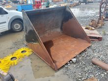 Image of Grain Bucket Width - 158 cm Depth - 145 cm Height - 118 cm c/w Manitou Brackets