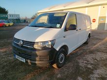 Image of VOLKSWAGEN TRANSPORTER T28 STARTLINE Van