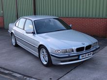 Image of 2001 BMW 740i Sport (E38)