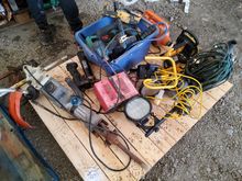 Image of Pallet Of Misceleneous DIY Power Tools