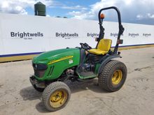 Image of John Deere 2720 HST 4wd Compact Tractor