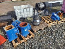 Image of 3 Pallets Of Grundfos Submersible Pump