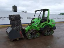 Image of Avant 760i OptiDrive Tracked Loader