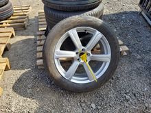 Image of 4x Alloys And Continental Tyres 233/55 R19