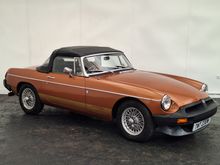 Image of 1981 MGB LE Roadster