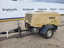 Image of Doosan 731E+ Trailed Compressor
