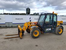 Image of JCB 525-60 Hi Viz Telehandler