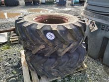Image of 2x Manitou Wheels & Tyres 17.5 LR 24