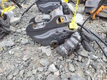 Image of Hitch 35mm Pins, 110mm Ears, 150mm Centres