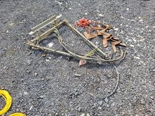 Image of Sprayer Arm & 3 Tynes & Cultivator Feet