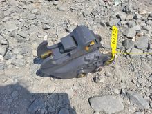 Image of Quick Hitch 35mm Pins, 115mm Ears, 160mm Centres