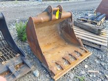 Image of Digging Bucket 950mm Wide | 50mm  Pins | 160mm Ears | 340mm Centres
