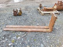 Image of Long Pallet Forks