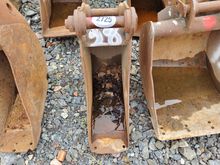 Image of 8T Takeuchi TB180 Bucket 27cm