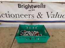 Image of 18 x 6T D Shackles