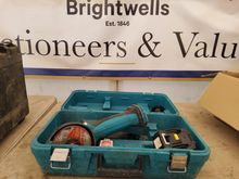 Image of Makita BGA452 Grinder