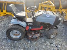 Image of Garden Tractor/Ride on Mower