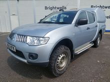 Image of MITSUBISHI L200 4LIFE LB DCB DI-D 4X Pick-up